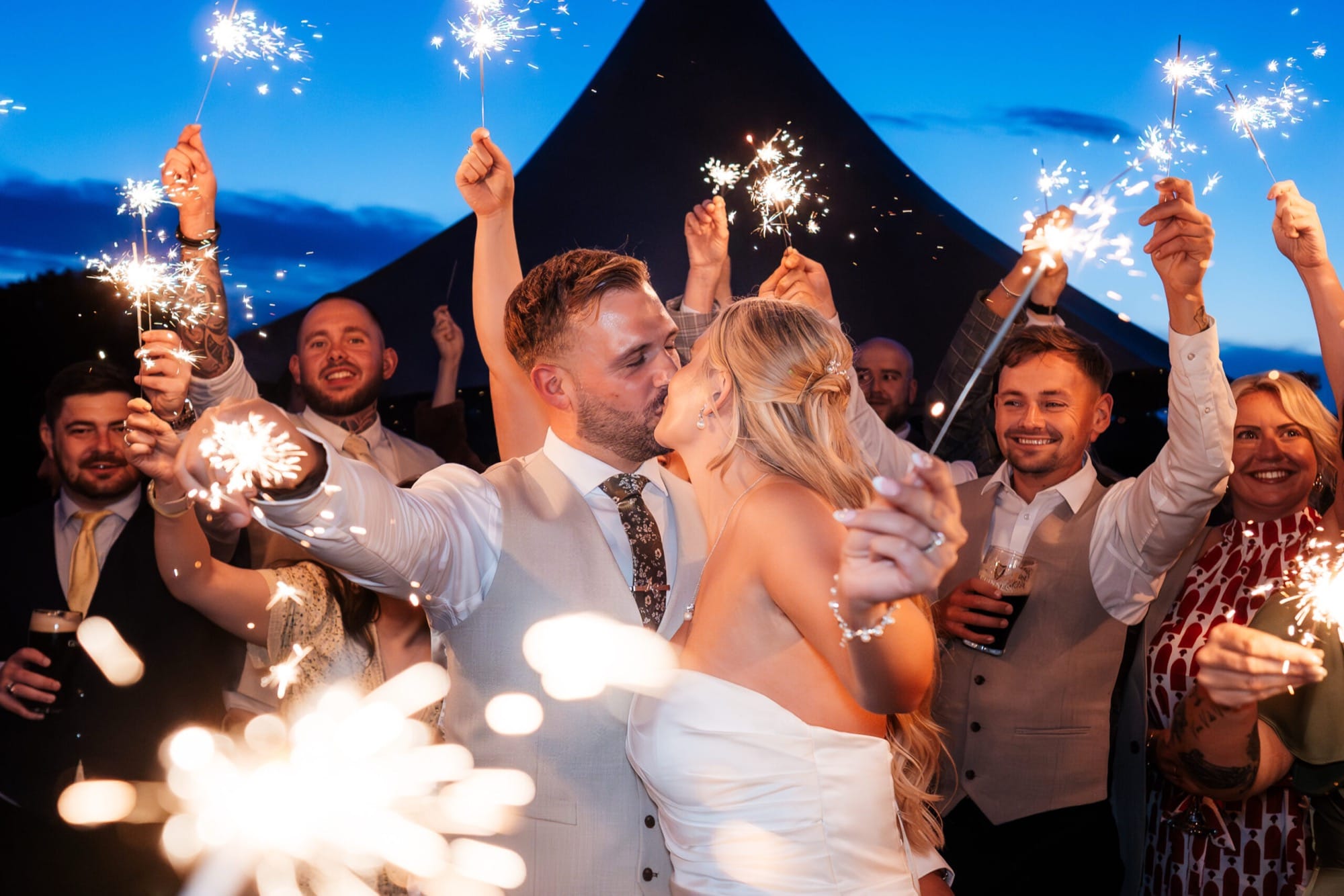 wedding-photographer-cheshire-old-dog-inn-1-2