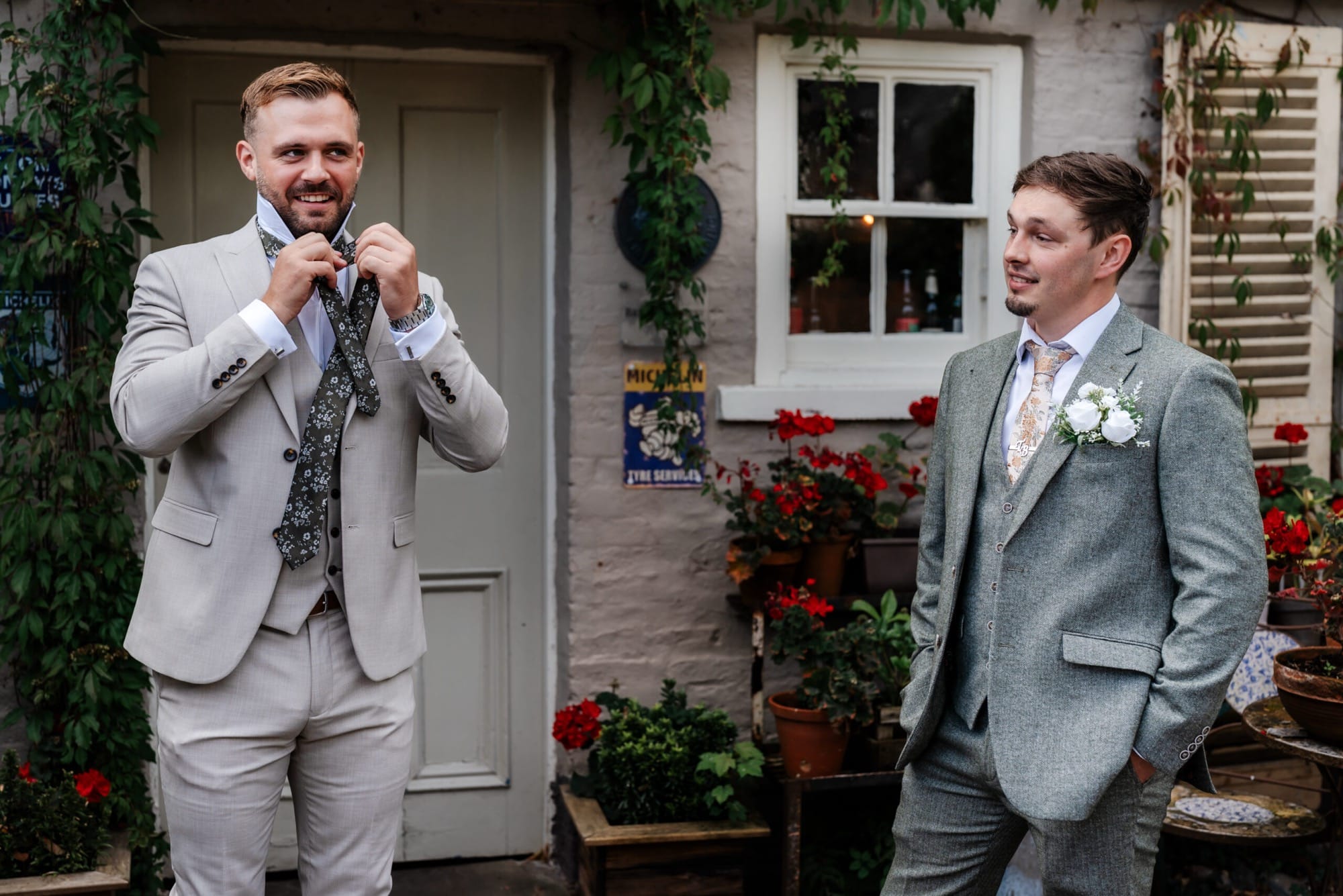 wedding-photographer-cheshire-old-dog-inn-1-2