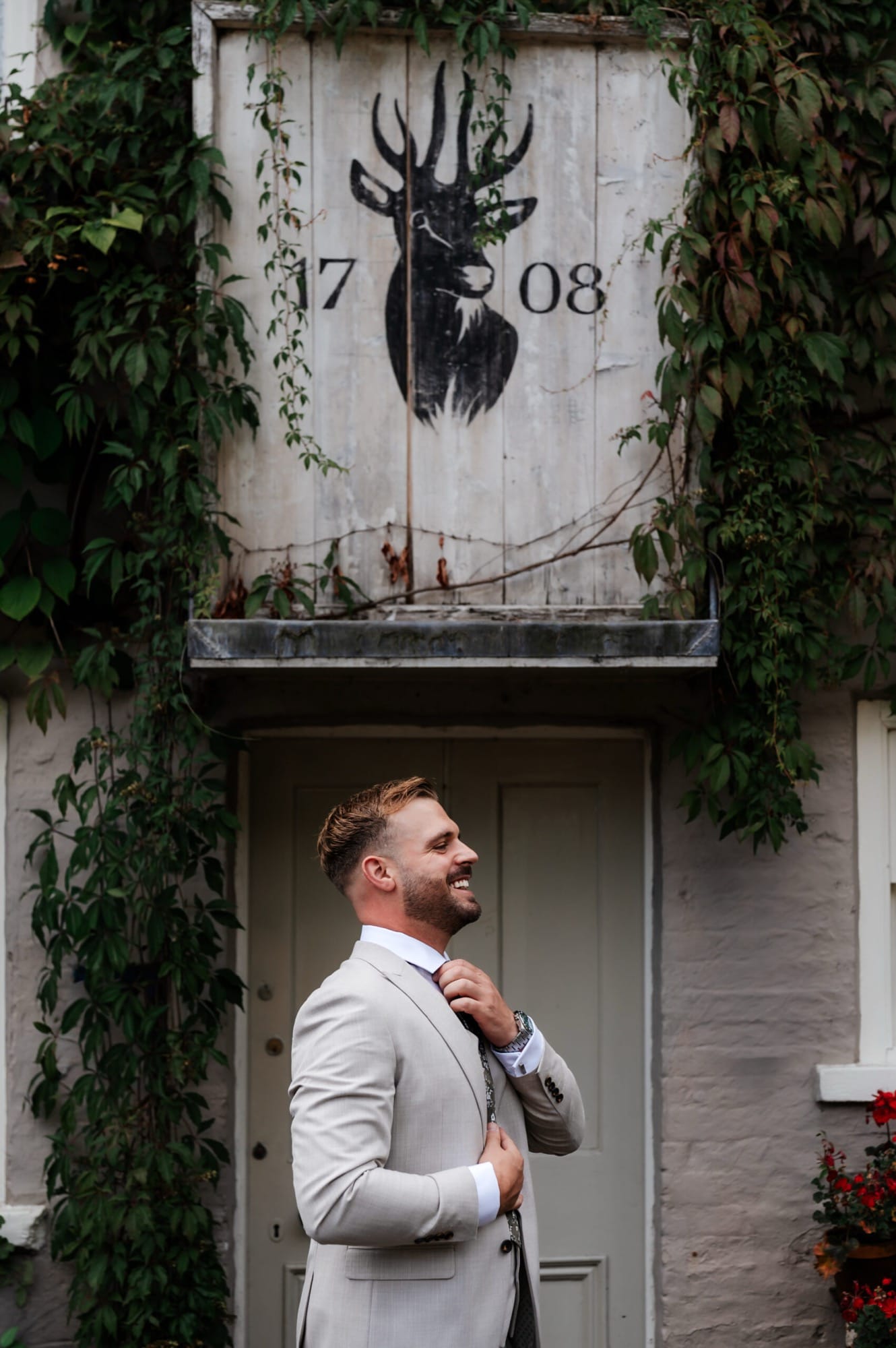 wedding-photographer-cheshire-old-dog-inn-1-2