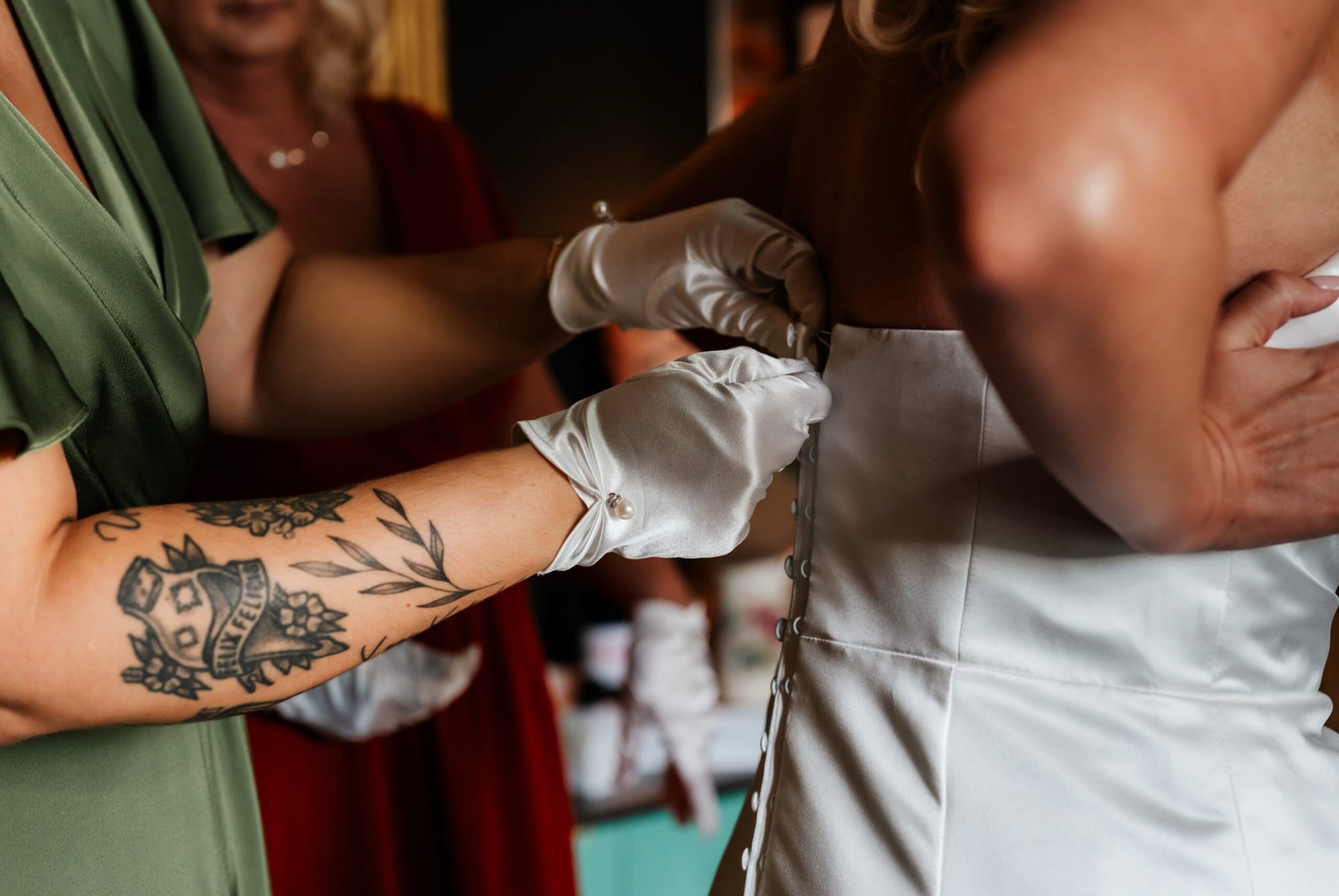 wedding-photographer-cheshire-old-dog-inn-1-2