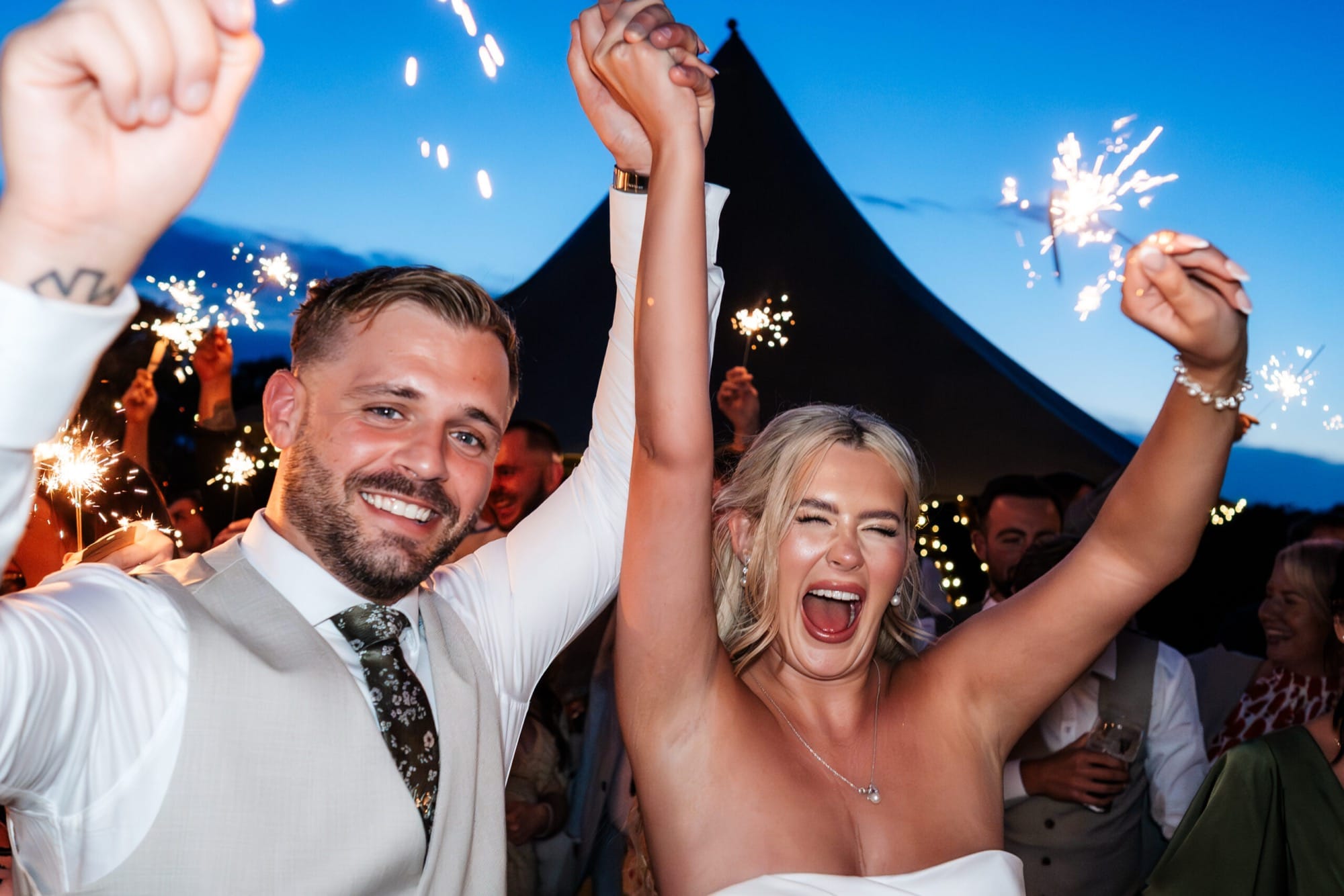 wedding-photographer-cheshire-old-dog-inn-1-2