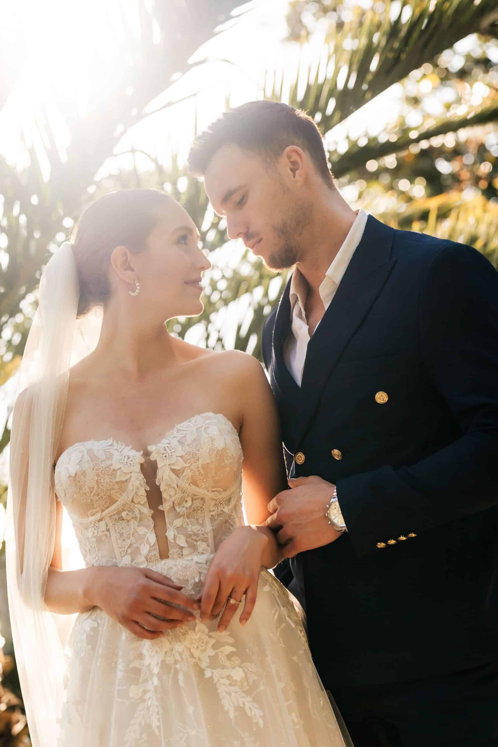 Bride and groom portrait in the gardens of Villa Monastero