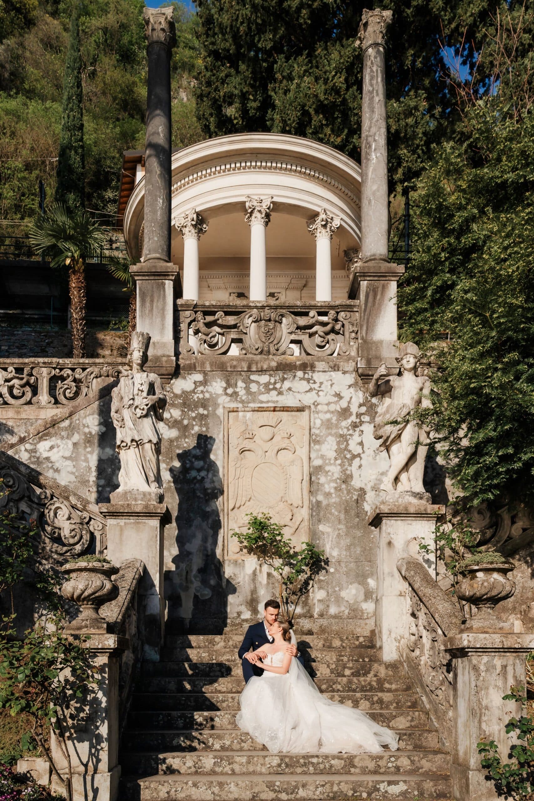 Villa Monastero pavilion architecture with couple in the distance